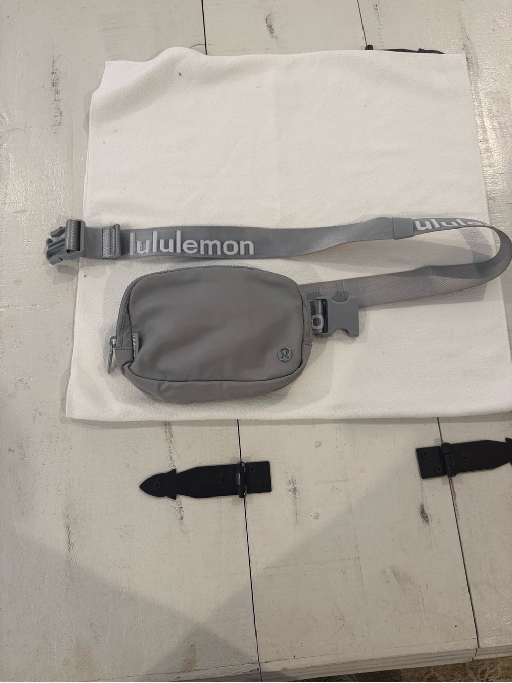 lululemon athletica Small Grey Belt Bag — Compact Everyday Carry